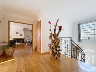  Maison � vendre 7 pi�ces 271 m�