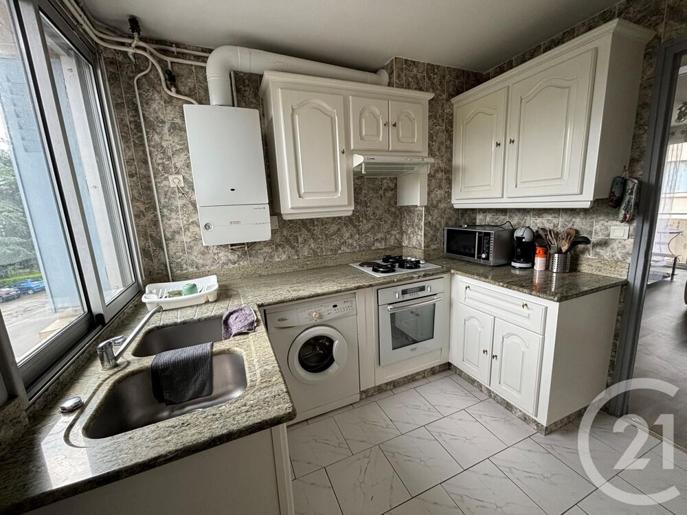 location Appartement - 3 pièce(s) - 72 m² Tarbes (65000)