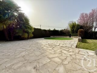  Maison à vendre 7 pièces 199 m²