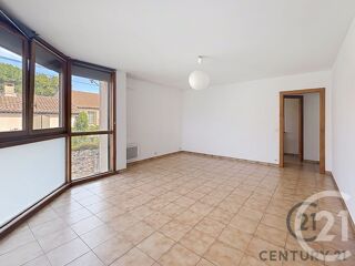  Appartement à louer 2 pièces 50 m²
