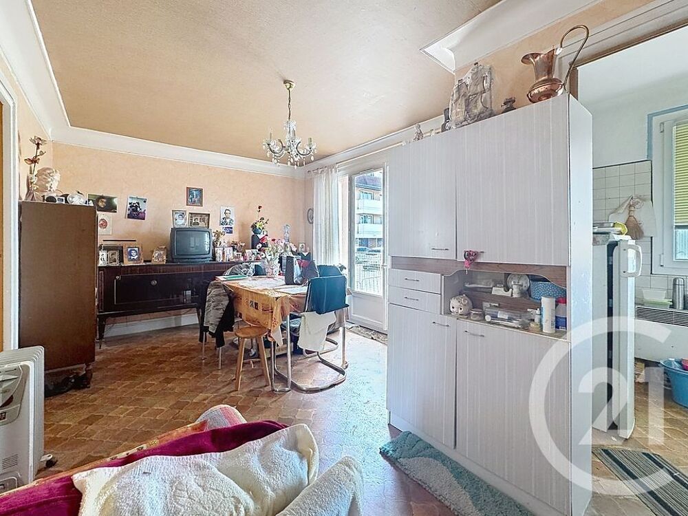 vente Appartement - 3 pièce(s) - 47 m² Viry-Châtillon (91170)