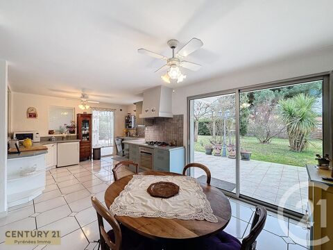  Maison  vendre 7 pices 316 m