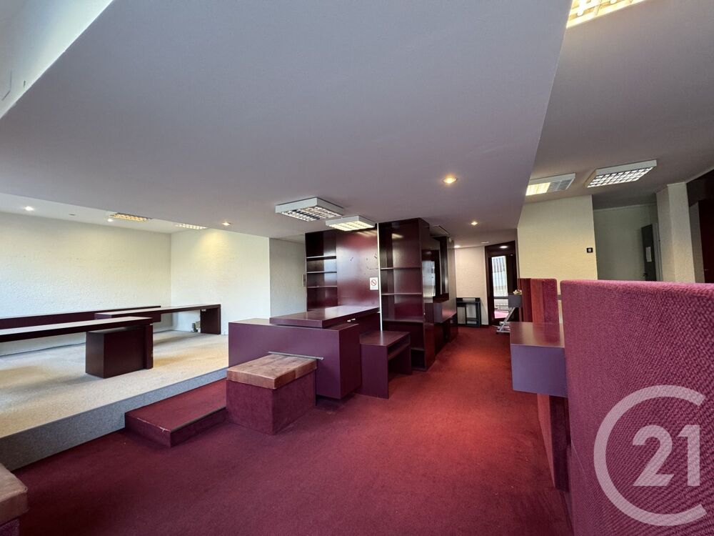 A LOUER DAX : BUREAUX LOCAL COMMERCIAL !!! Au ....