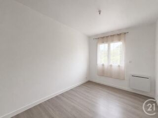  Maison à louer 4 pièces 128 m²