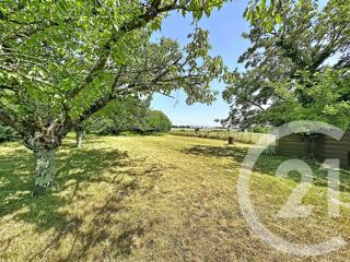  Maison à vendre 8 pièces 2990 m²