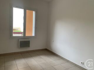  Appartement à louer 2 pièces 49 m²