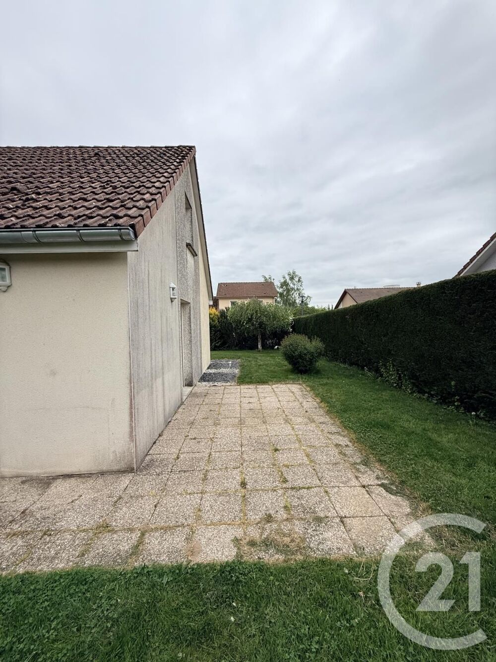 GOLBEY Venez visiter cette magnifique maison dans un....