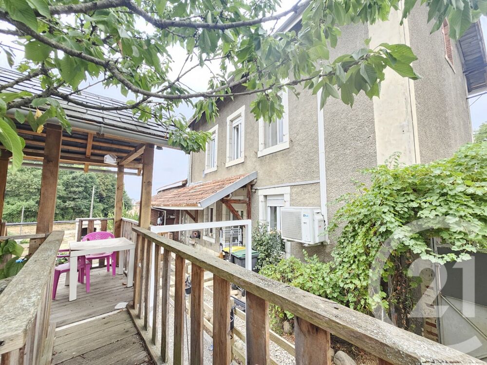 Maison familiale avec jardin à 5 minutes à pied du centr....