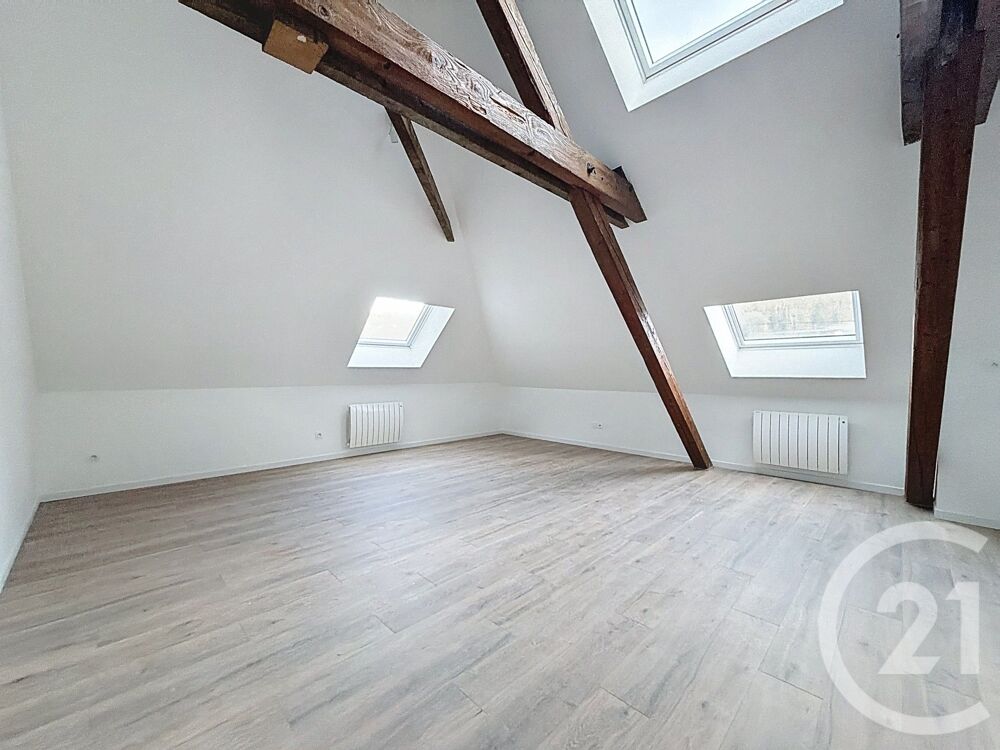 location Appartement - 3 pièce(s) - 70 m² Hérimoncourt (25310)