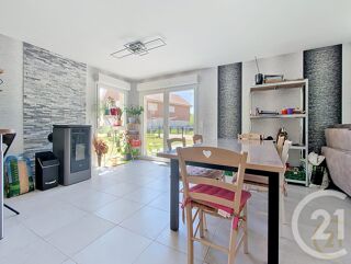  Appartement à louer 4 pièces 91 m²
