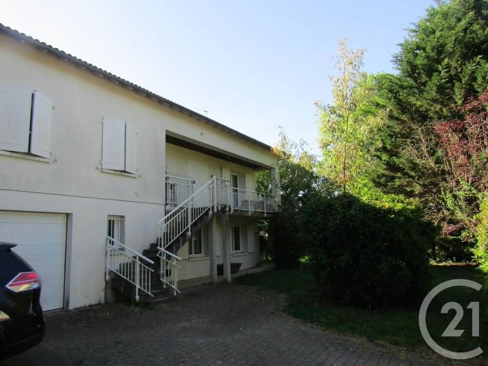 Située à Brioux-sur-Boutonne, à proximité immédiate des ....