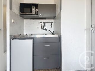  Appartement à louer 2 pièces 32 m²