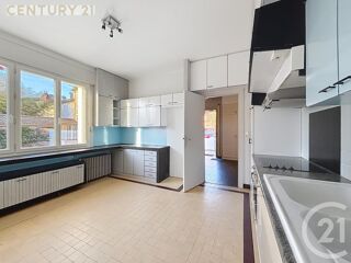  Maison � vendre 4 pi�ces 140 m�