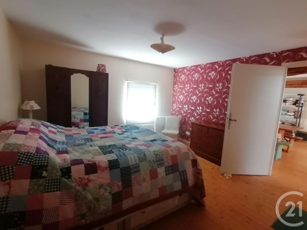 vente Maison - 6 pièce(s) - 331 m² Lorigné (79190)