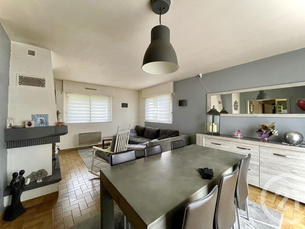 CENTURY 21 Les Portes de l'Est vous propose à la locati....