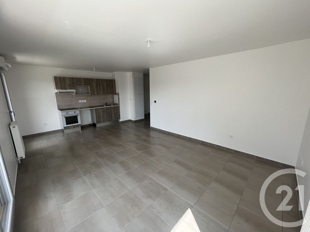 CENTURY21 COTTAGE IMMOBILIER VOUS PROPOSE A PIED DES....