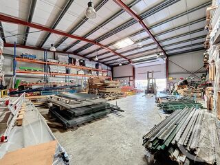  Immeuble à vendre 900 m²