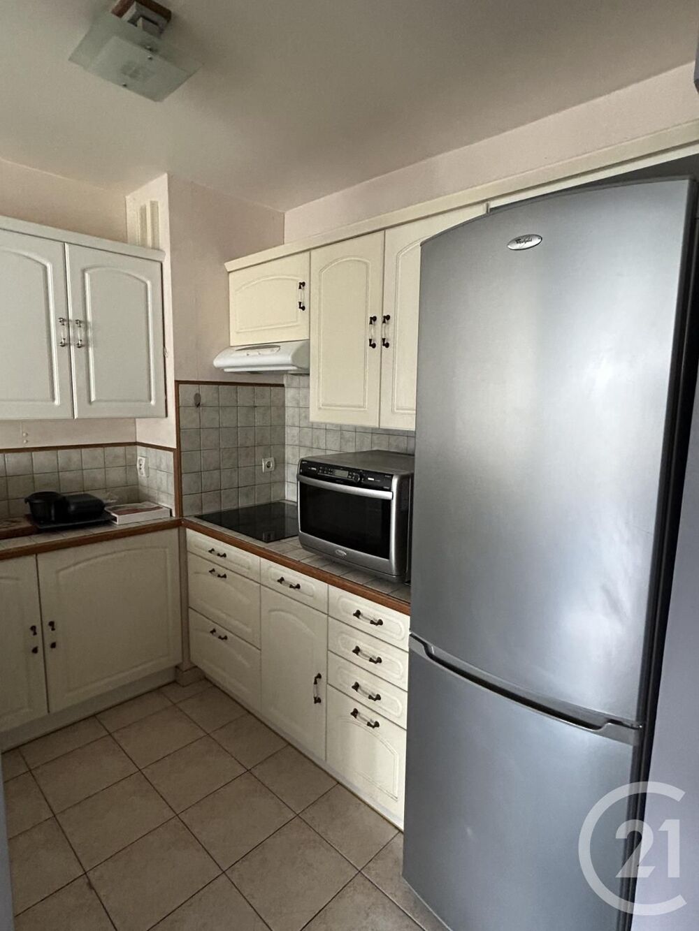 location Appartement - 2 pièce(s) - 43 m² Viry-Châtillon (91170)