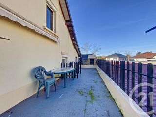  Maison à louer 5 pièces 99 m²