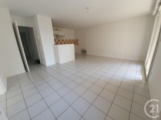 location Appartement - 4 pièce(s) - 96 m² Pamiers (09100)