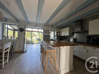  Maison � vendre 6 pi�ces 225 m�