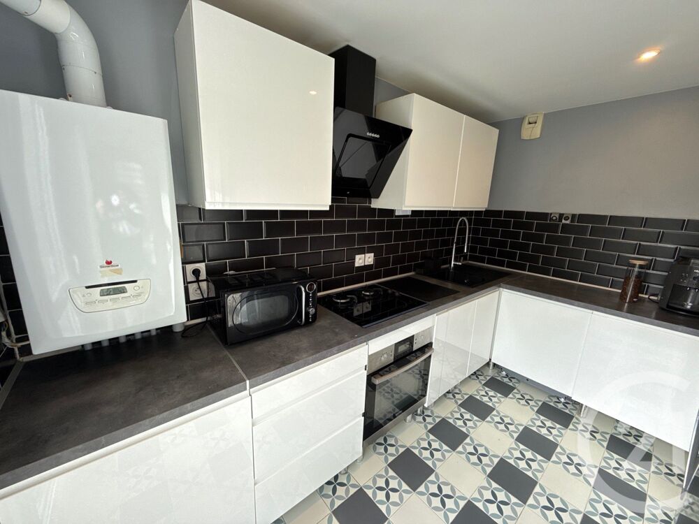 vente Appartement - 4 pièce(s) - 75 m² Ecquevilly (78920)