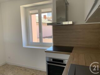  Appartement � louer 3 pi�ces 69 m� Bagnols sur ceze