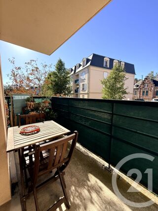 vente Appartement - 4 pièce(s) - 76 m² Saint-Quentin (02100)