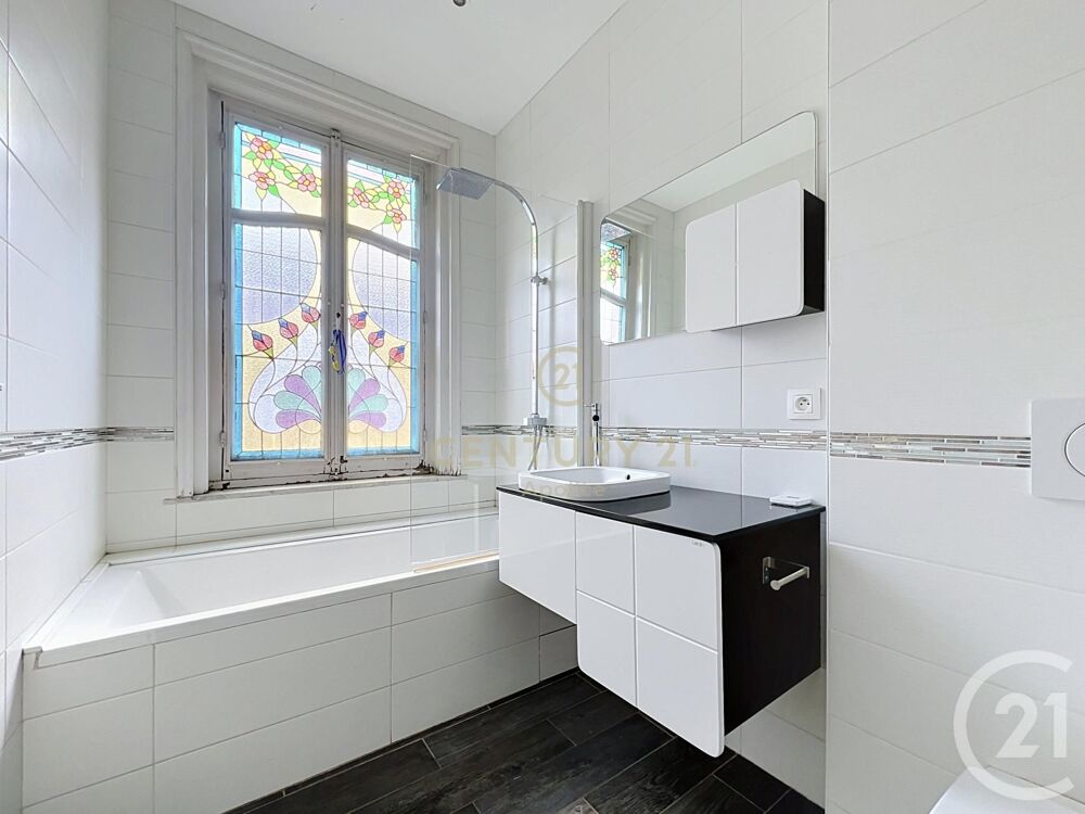 vente Maison - 5 pièce(s) - 154 m² La Madeleine (59110)