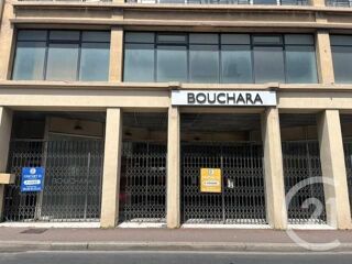  Immeuble à vendre 2300 m²