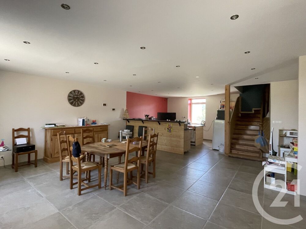 vente Maison - 8 pièce(s) - 299 m² Curciat-Dongalon (01560)