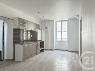  Appartement à louer 4 pièces 67 m²