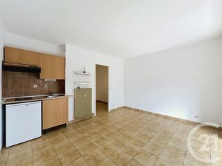  Appartement à louer 1 pièce 21 m²
