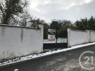  Terrain  vendre 740 m