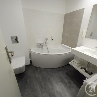  Immeuble � vendre 234 m�