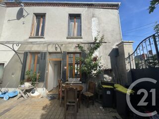  Maison à louer 4 pièces 131 m²