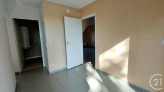  Appartement à louer 3 pièces 64 m²
