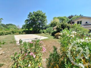 Maison à vendre 7 pièces 215 m²