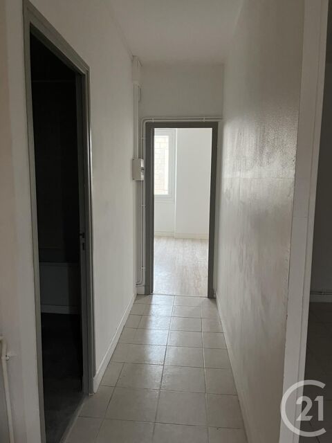  Appartement � louer 4 pi�ces 94 m�