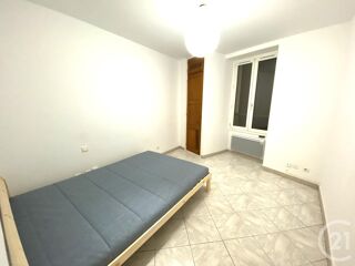 Appartement à louer 3 pièces 51 m²