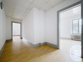  Appartement � louer 3 pi�ces 75 m�