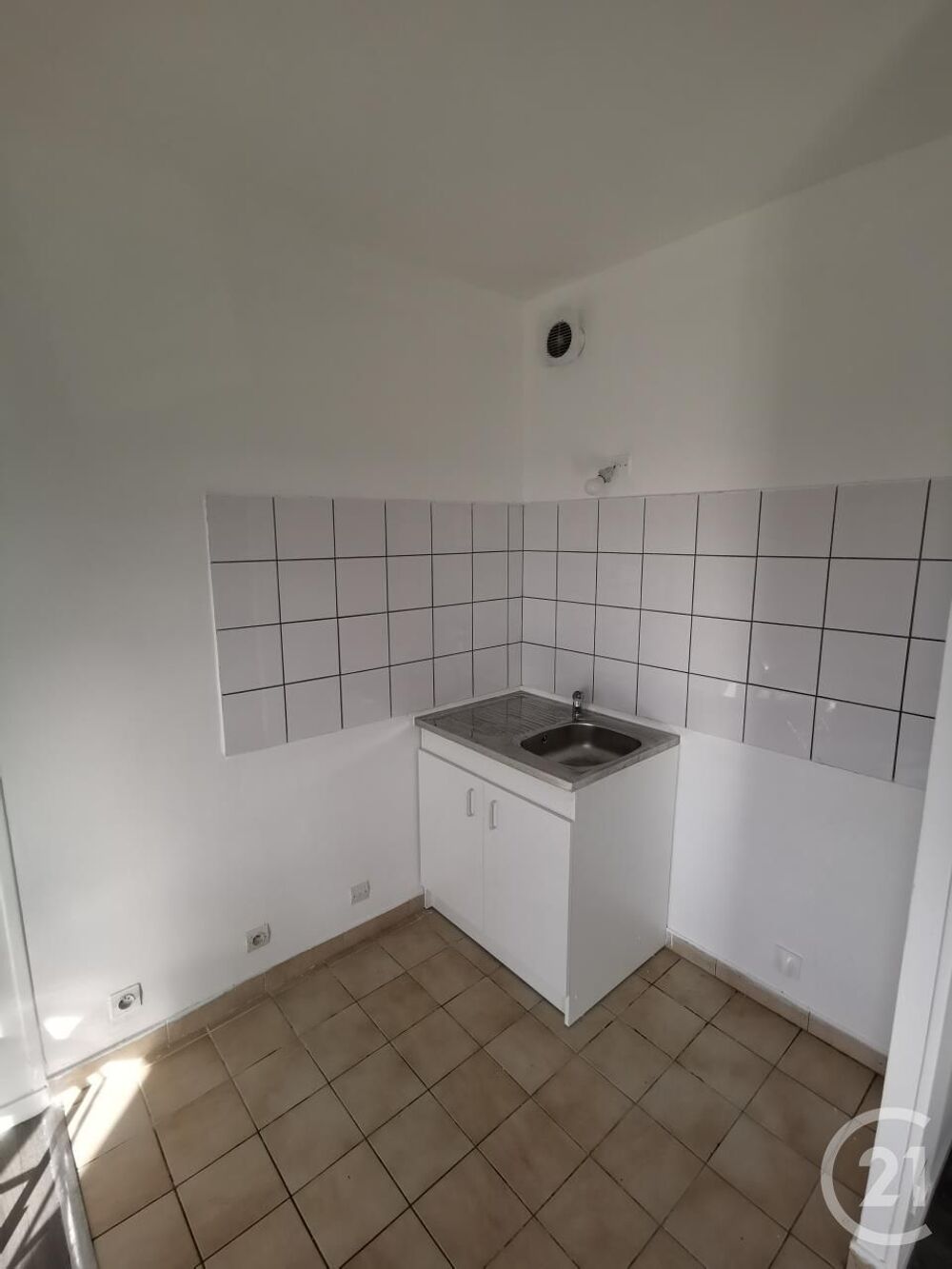 location Appartement - 1 pièce(s) - 30 m² Noisy-le-Sec (93130)
