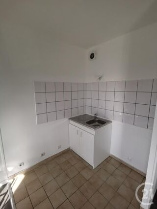  Appartement à louer 1 pièce 30 m²