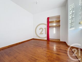  Appartement à louer 3 pièces 47 m²