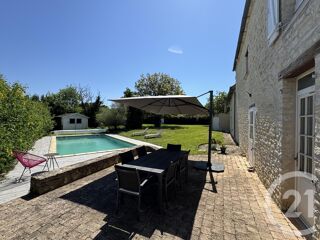  Maison à vendre 8 pièces 196 m²