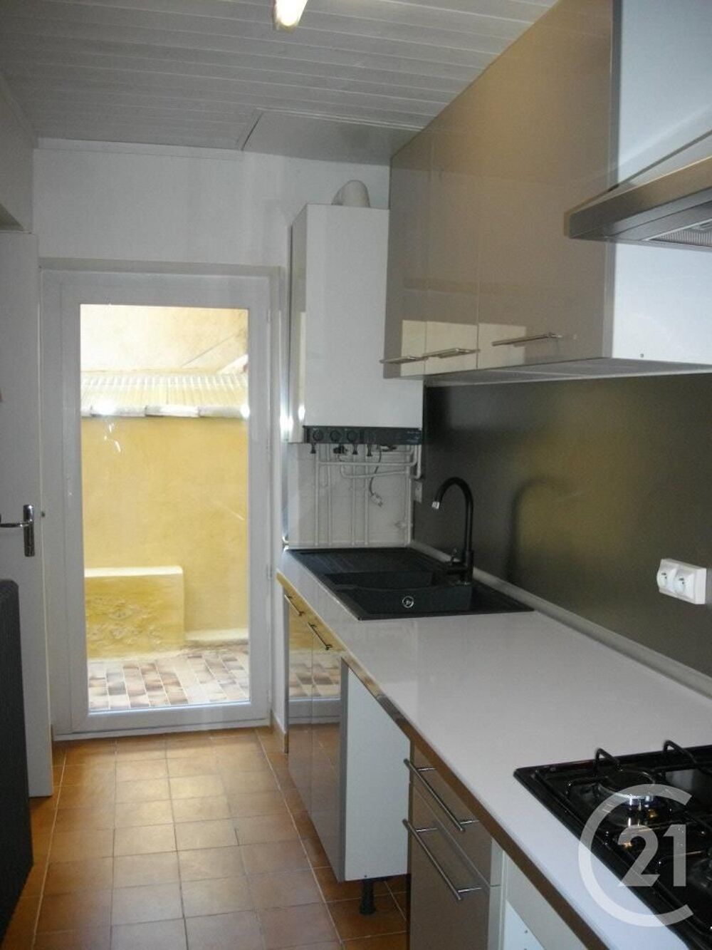 A louer par votre agence CENTURY 21 appartement de type ....