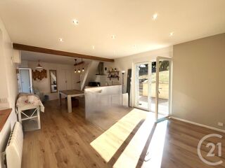  Maison à vendre 3 pièces 243 m²