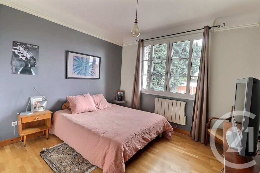vente Maison - 5 pièce(s) - 199 m² Tremblay-en-France (93290)
