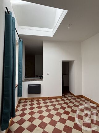  Appartement à louer 2 pièces 37 m²