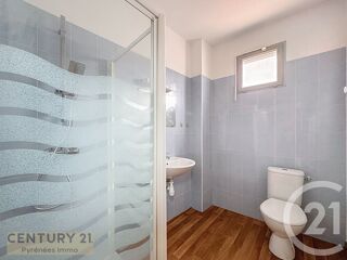  Appartement à louer 3 pièces 47 m²